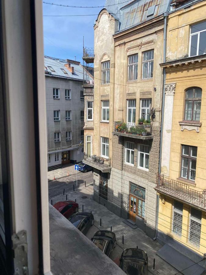 Lvapart Вул Ковжуна 2 Кім Ізол Кухня Студія Не Далеко Від Ж Д Вокзалу Палацу Мистецтв Звітні Документи Lviv Exteriör bild